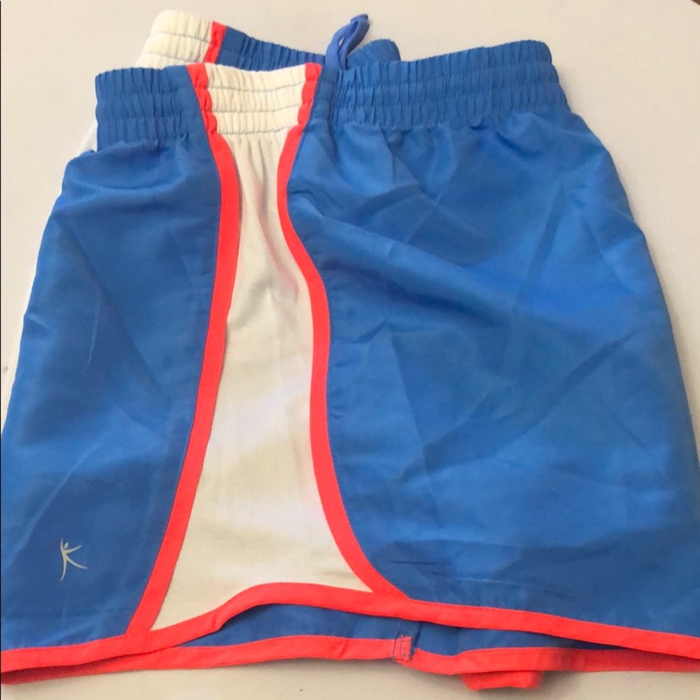 Shorts - Picture 2 of 3